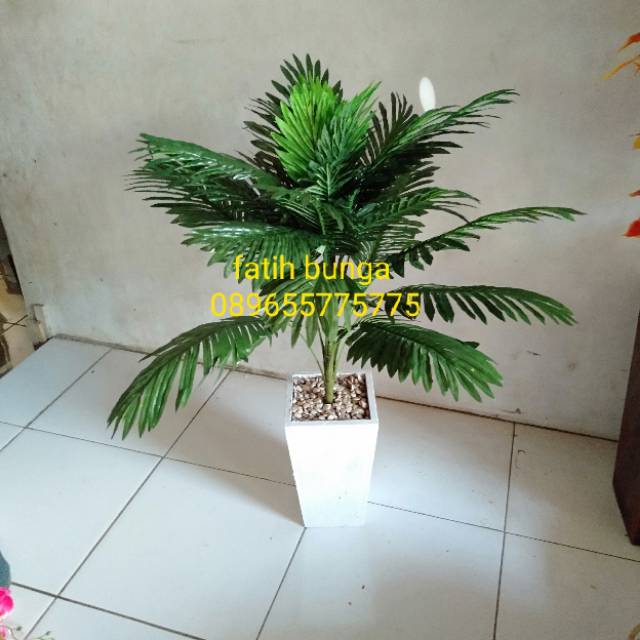 Bunga Palem /Bunga Hias/Bunga Artificial/pohon palem rumpun/palem artificial
