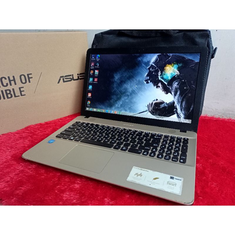 LAPTOP ASUS X541SA MURAAH