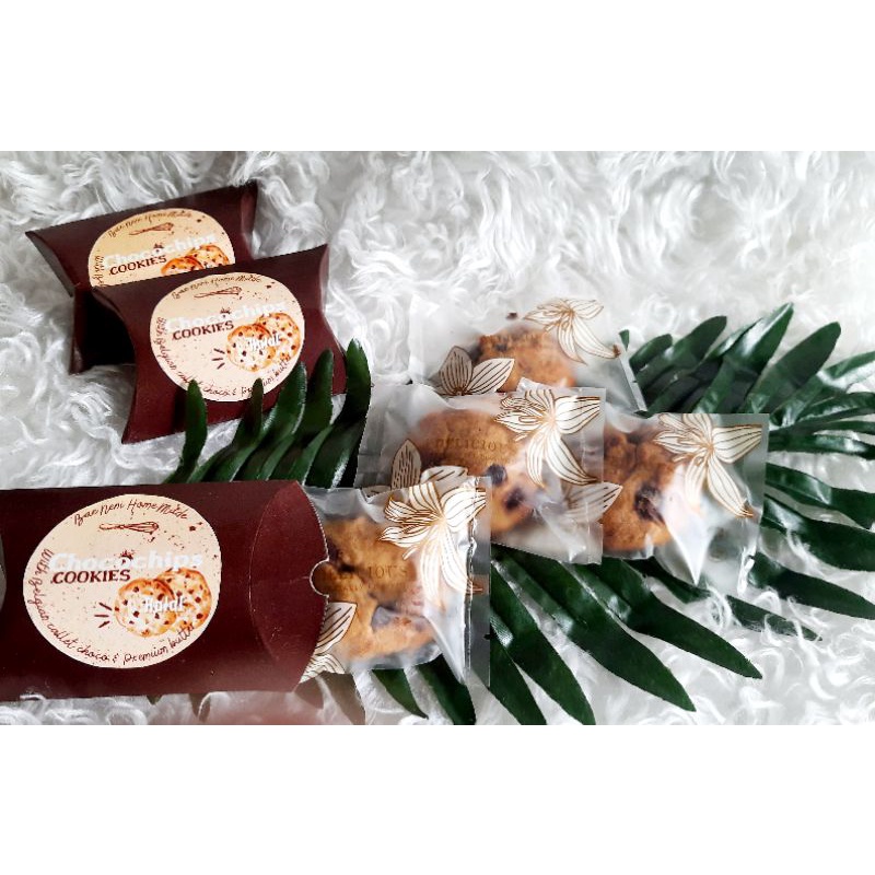 

Soft cookies chococips filling coklat