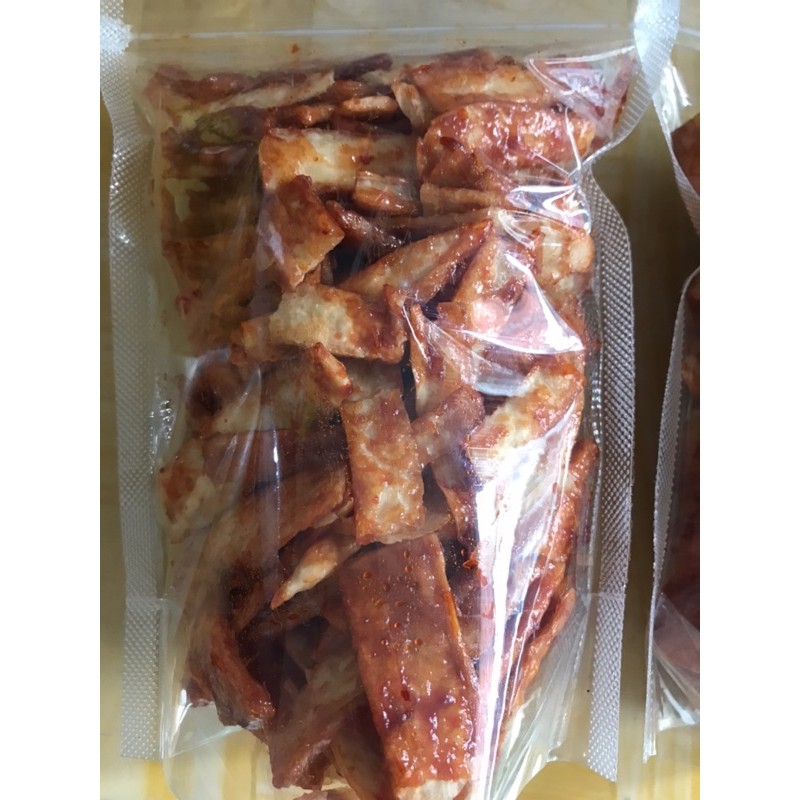 

Kripik singkong manis pedas