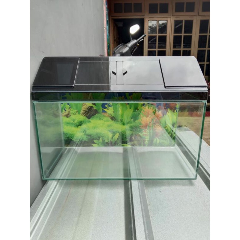 Aquarium 50x25x30 dan tutup