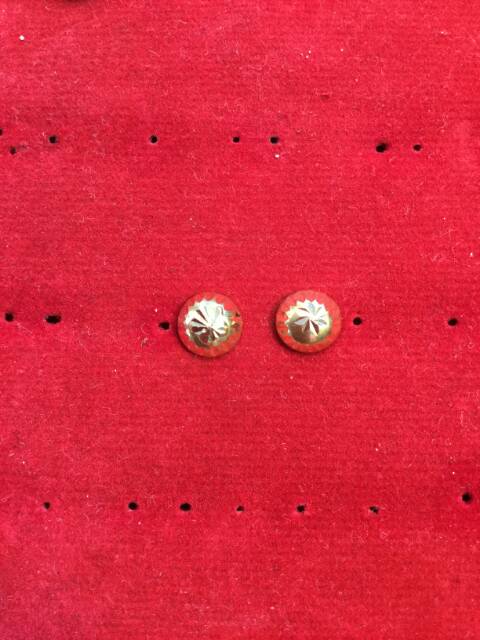 Anting duduk paku cucuk stud anak dan dewasa emas asli kadar 700 70% 22 0.5 0,5 setengah g gr gram bunga bulat ukir