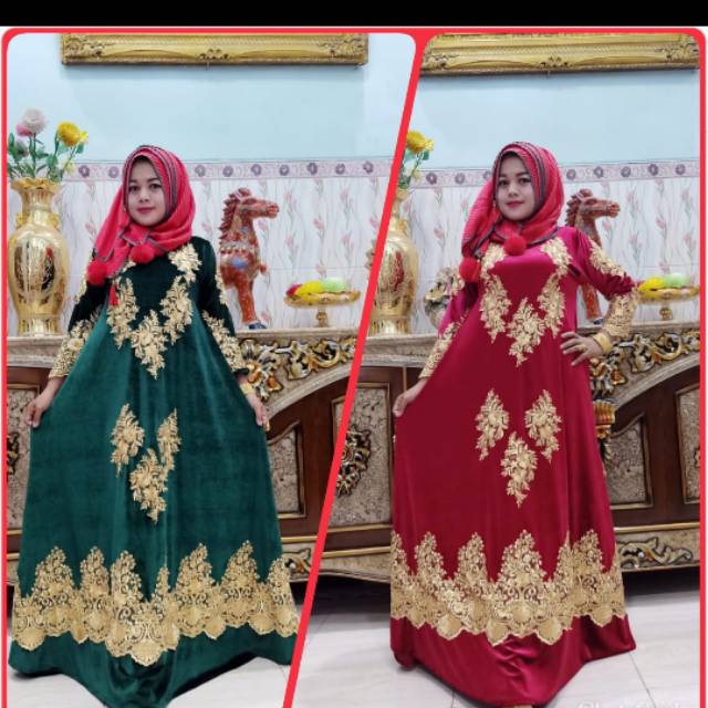 Gamis pesta bludru andini