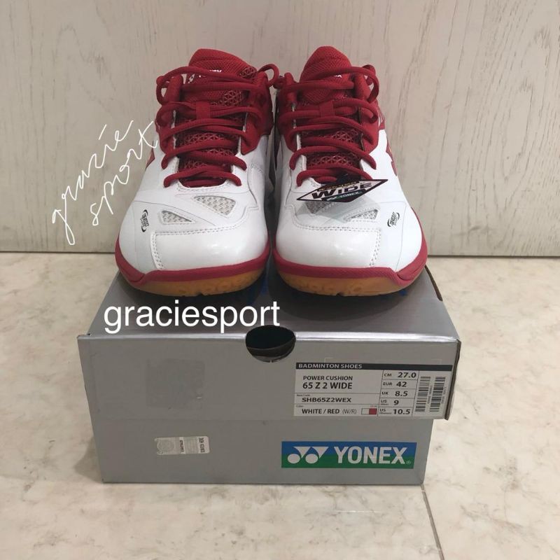 Sepatu Yonex shb65z2W white red