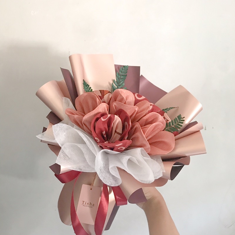 Buket Hijab isi 2 hijab Buket Wisuda Kado Wisuda