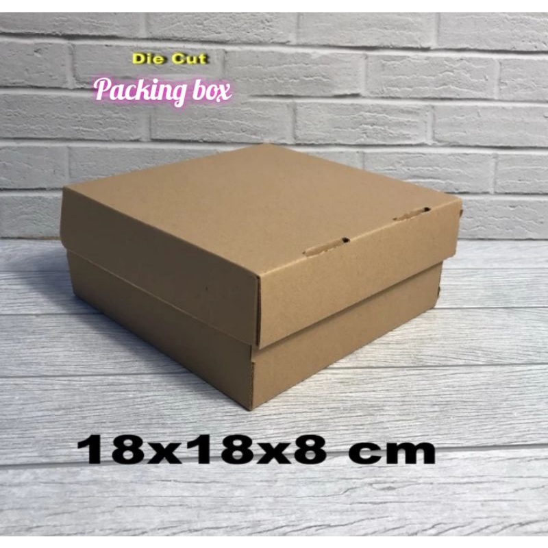 

kardus uk,18x18x8 cm box/karton die cut cake untuk packing dll
