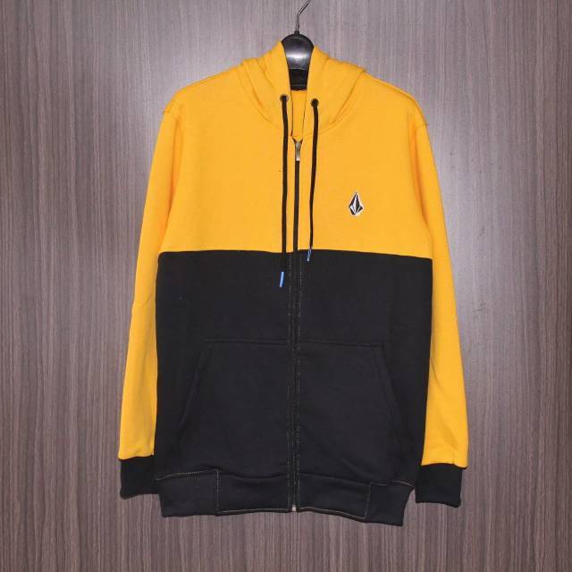  Jaket  Hoodie Pria Distro  Volcom Keren Model Terbaru Simple 