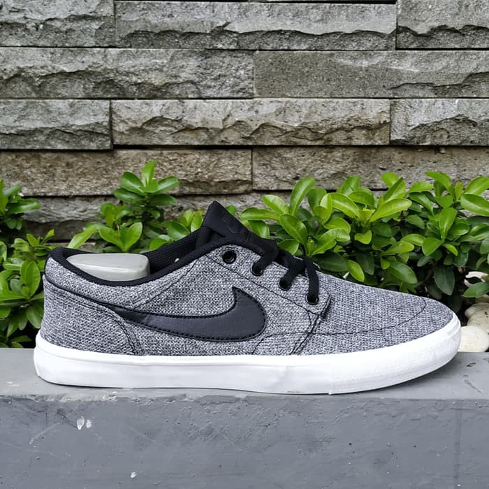 sepatu nike sb portmore