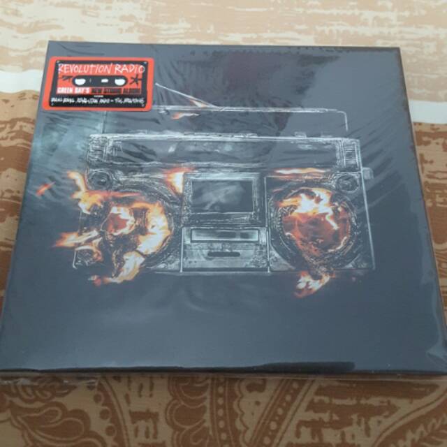 CD Green Day Revolution Radio