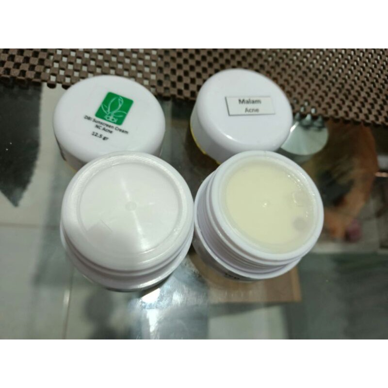 paket acne dbi ( jerawat sedang )