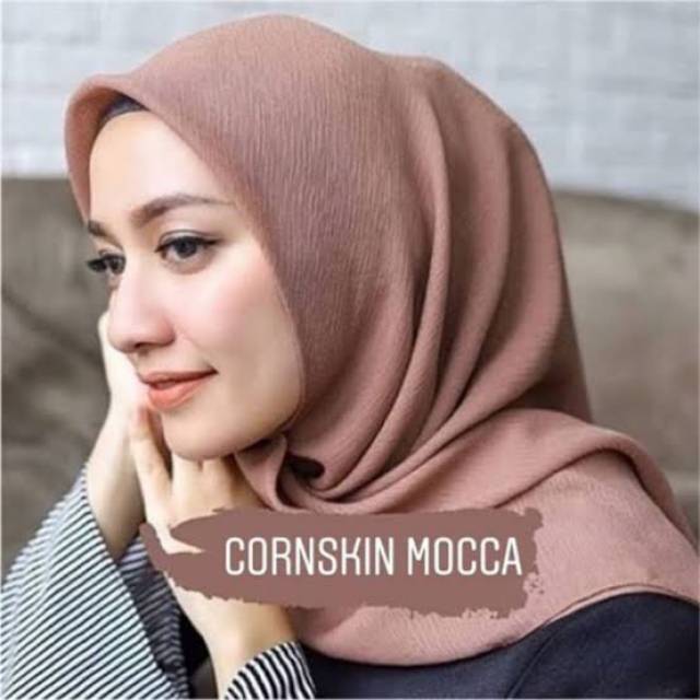 HIJAB CORNSKIN SEGIEMPAT UMAMA SCARF