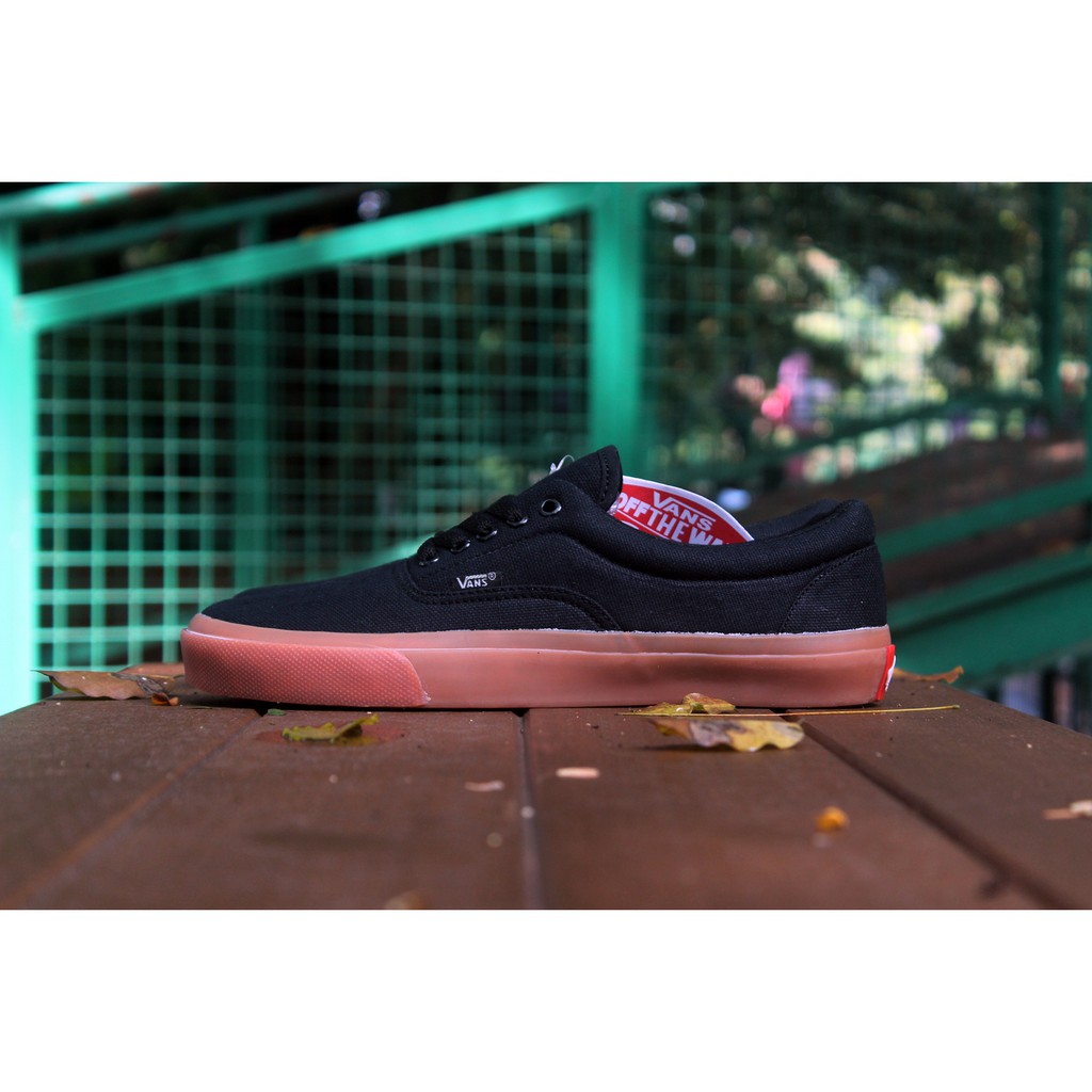 SEPATU VANS AUTHENTIC FULL BLACK HITAM POLOS WHITE PUTIH OLDSKOOL ERA ICC IFC DT