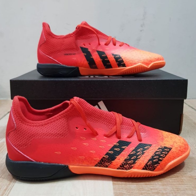 Sepatu Futsal Adidas Predator Freak .3 Oren ic