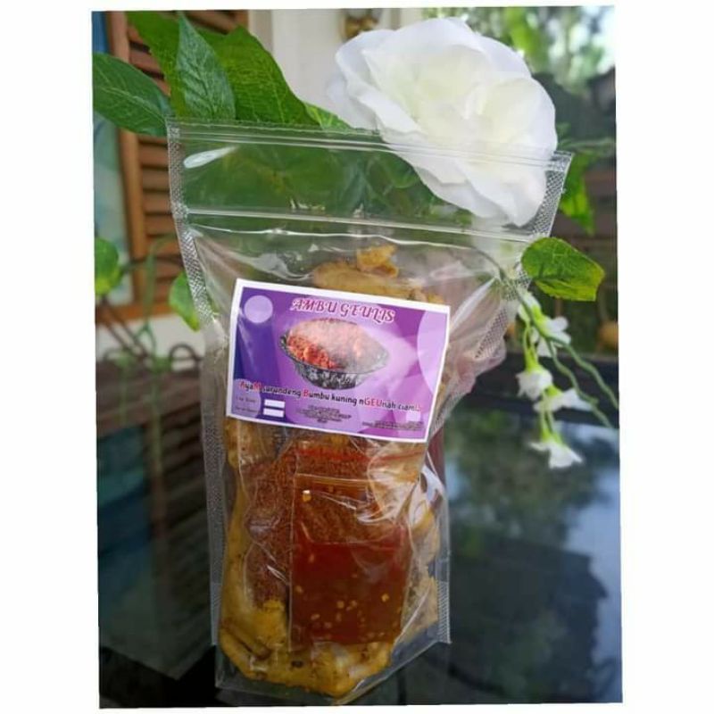 

Ayam Bumbu Serundeng Khas Ciamis