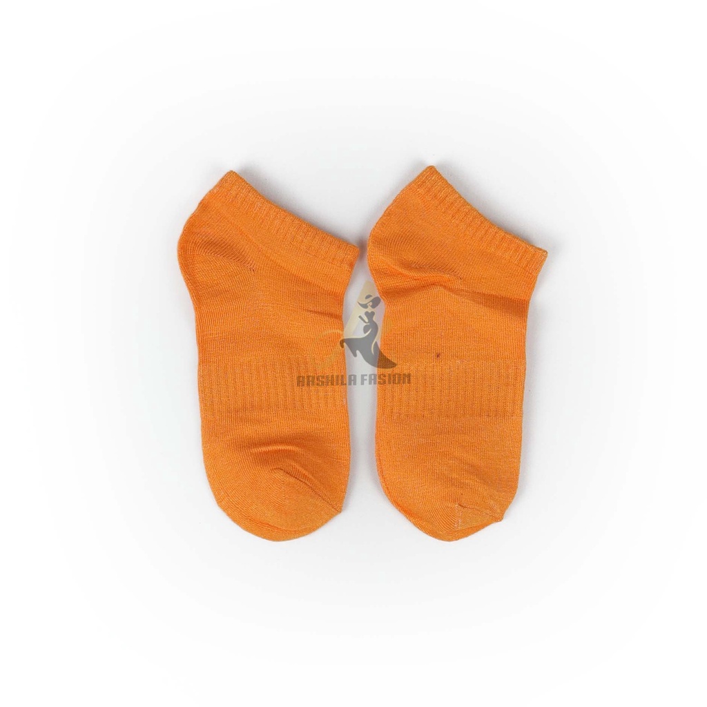 Kaos kaki semata kaki Anak Tanggung Sampai Remaja Polos