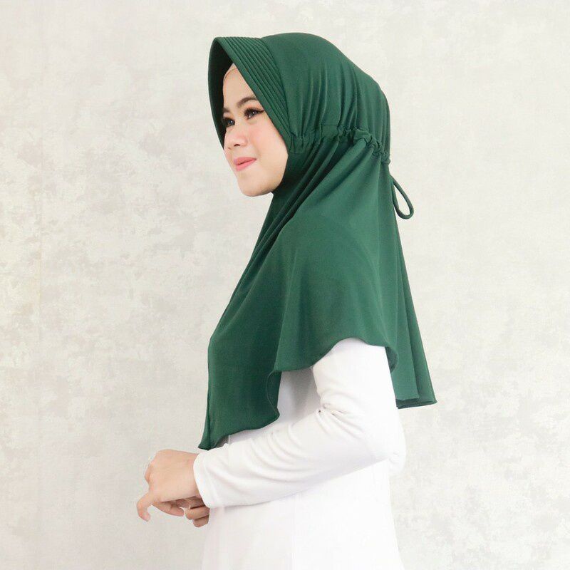 jilbab bergo serut belakang./jilbab serut/hijab instan