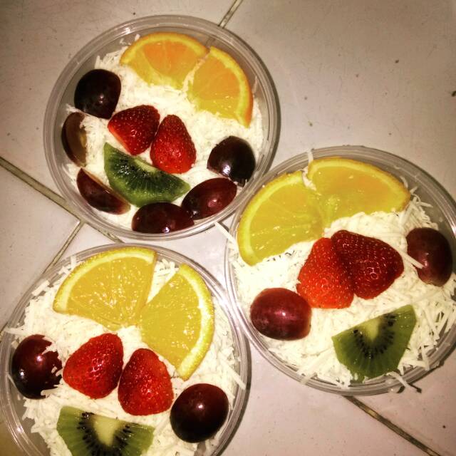 

Salad buah Tangerang