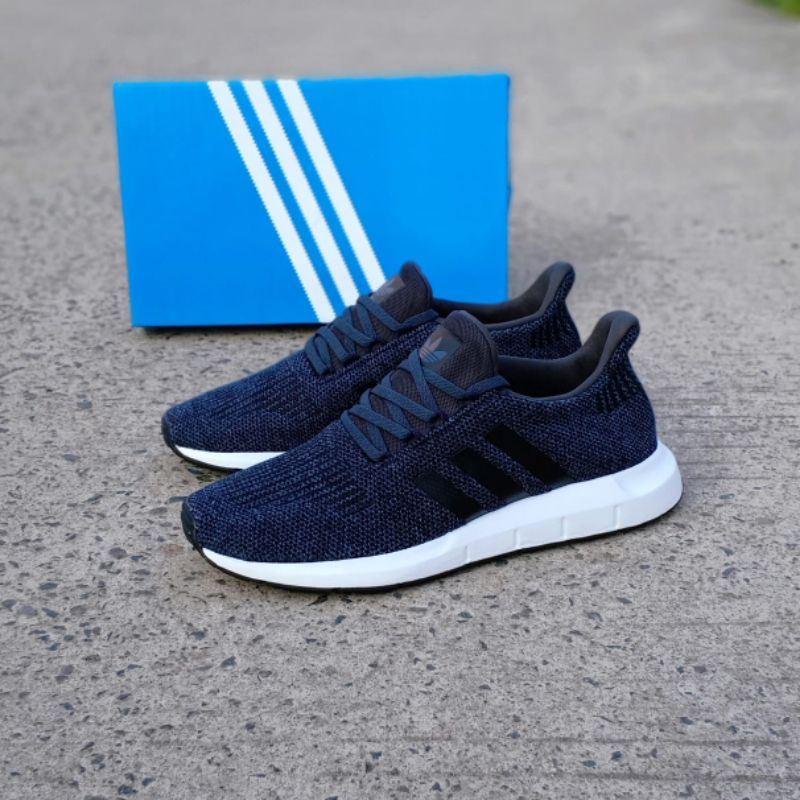 Adidas ORIGINAL Swift Run, Adidas NMD