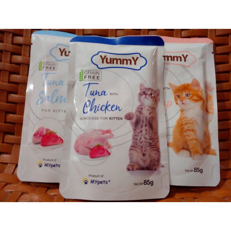 Yummy sachet tuna with chiken for kitten 85gr