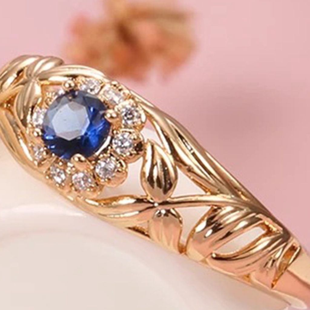 Hu Hu Hu Hu Hu Alat Bantu Pasang Kacamata♡ Cincin Wanita Model Hollow Out Hias Cubic Zirconia Biru Berkilau Tahan Lama Untuk Pernikahan