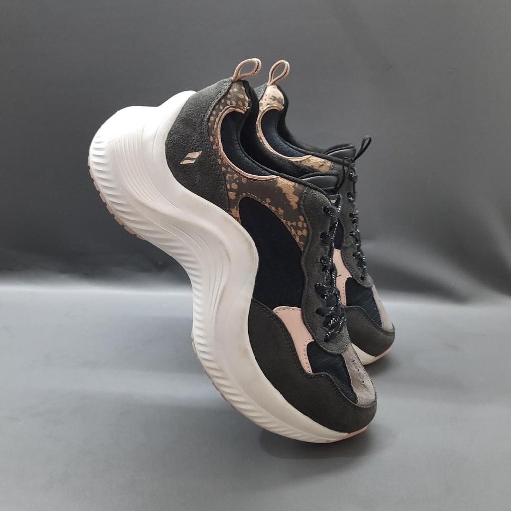 Sepatu Second Skechers SN 13440 Sierra Kadin Sport Multicolor Size 38