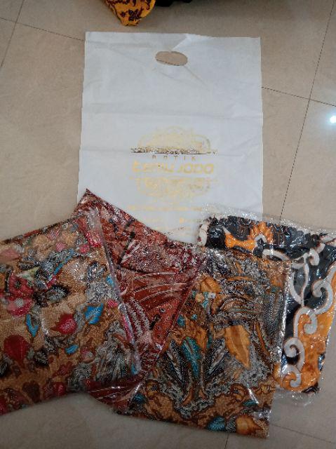 Nagita Slavina Tunik Batik / Atasan / Baju Batik Kantor Modern Wanita Modis Murah Kekinian