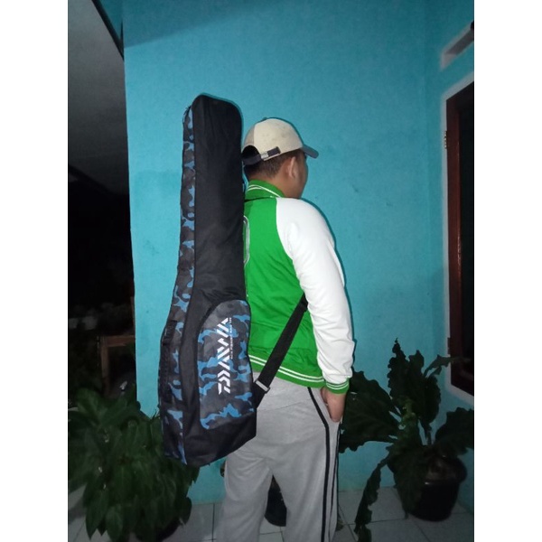 Tas pancing jumbo DAIWA 100cm / 80cm.