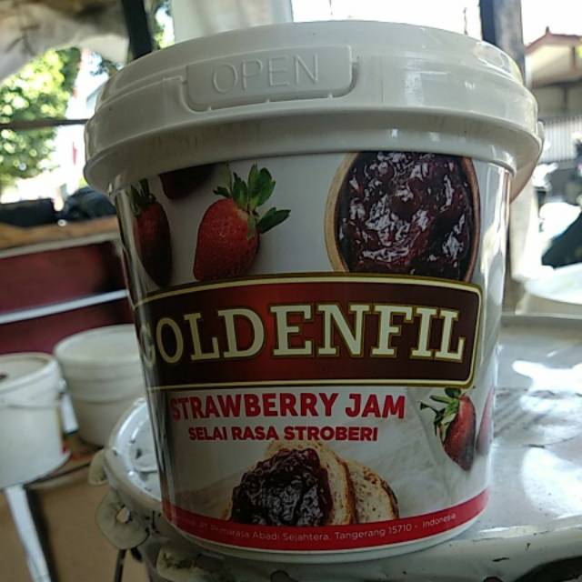 

Goldenfil Selai Strawberry 1kg