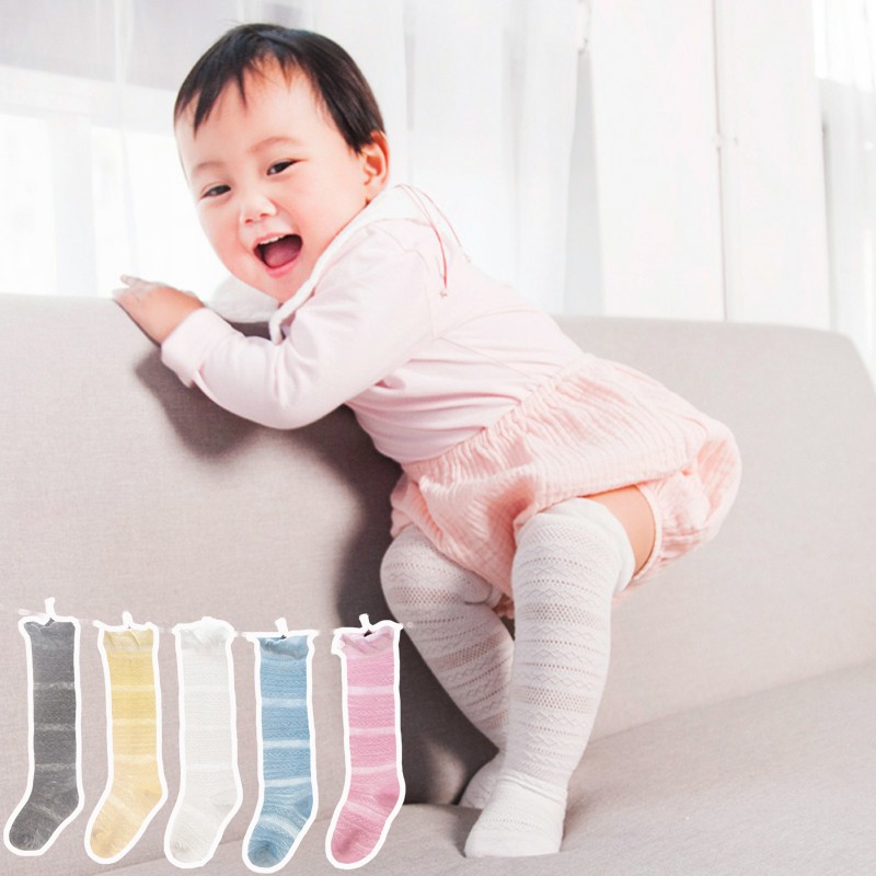  Kaos Kaki Panjang Selutut  Motif Garis Vertikal untuk Bayi 