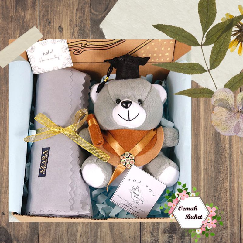 Buket Wisuda | Hampers Wisuda | Snack Box | Box Boneka Hijab | Oemah Buket Sidoarjo