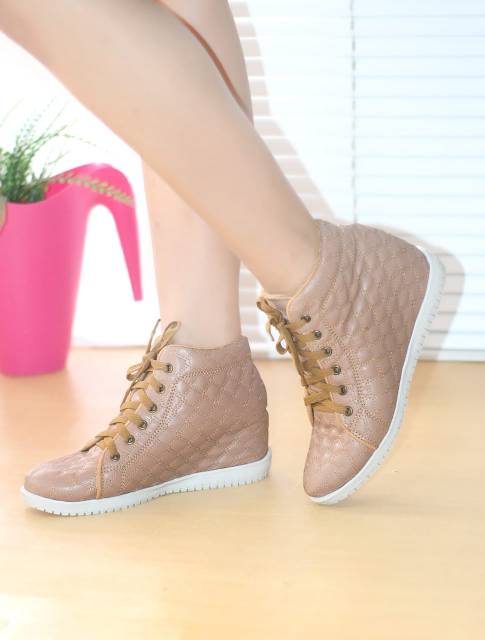 Boots wedges BSR 01