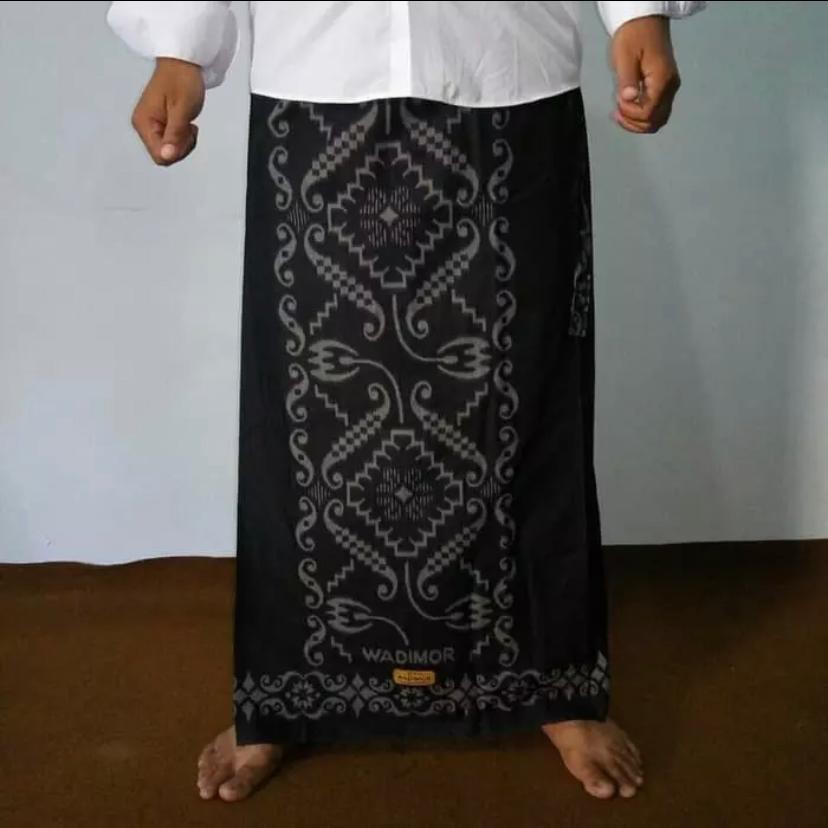 Sarung Wadimor Motif Bali Spesial Hitam - Kain Tenun Dewasa Pria Laki Cowo Sholat Solat