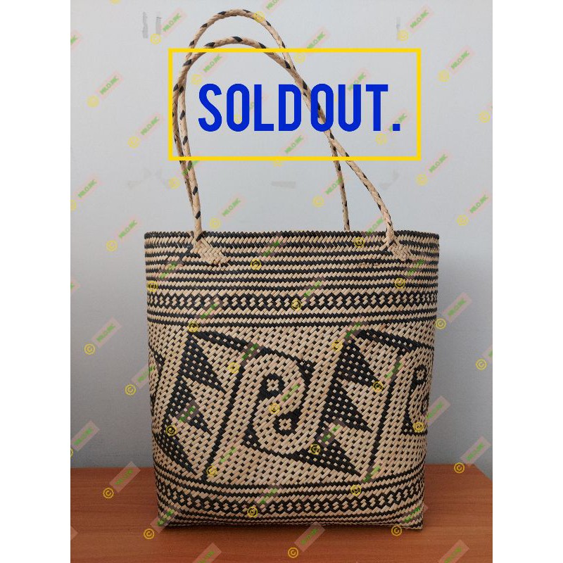 TAS ANYAMAN ROTAN DAYAK HANDMADE KALIMANTAN