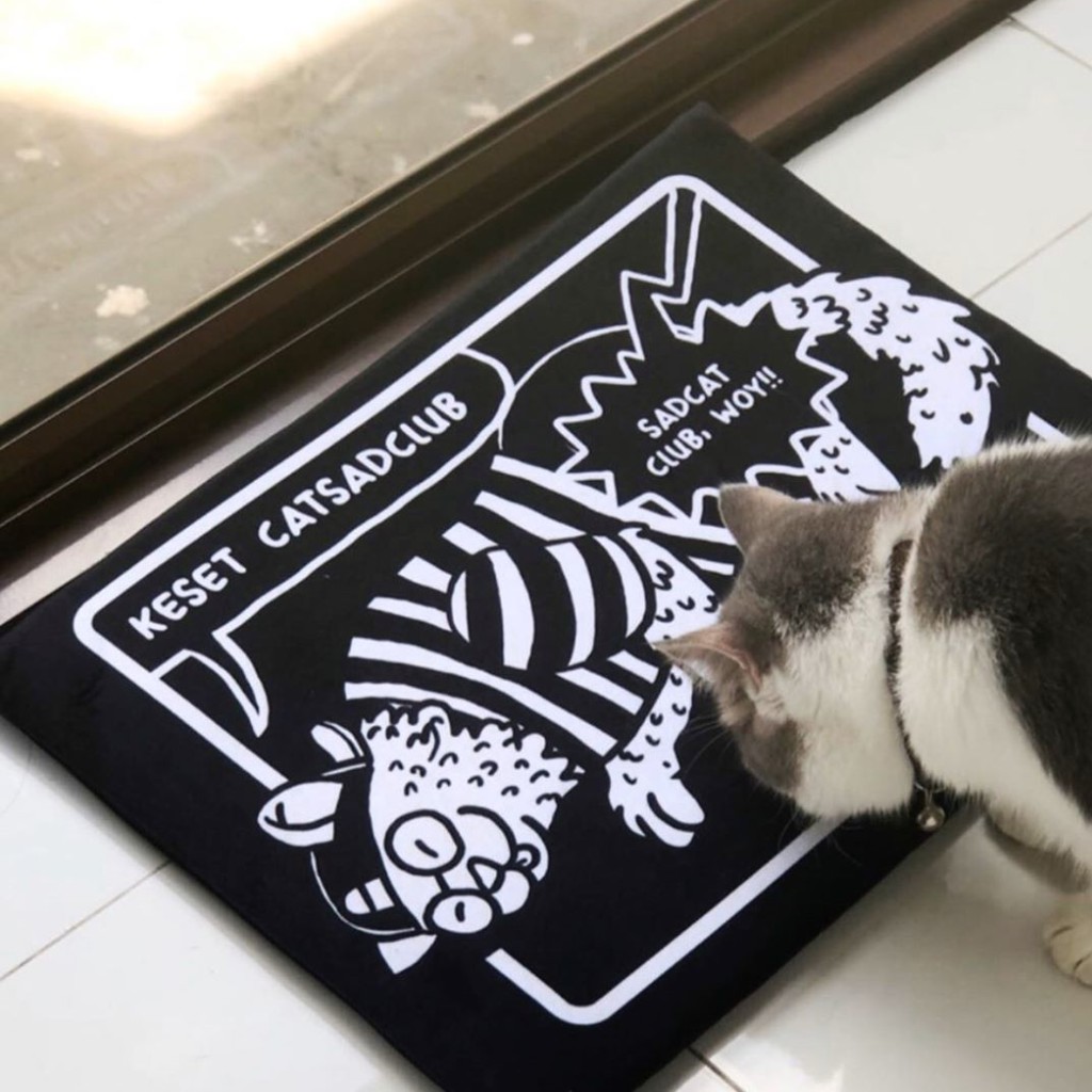 Kocheng / Sad Cat Club x Masdimboy Floormat