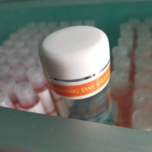 dr. ov cream siang & malam glowing