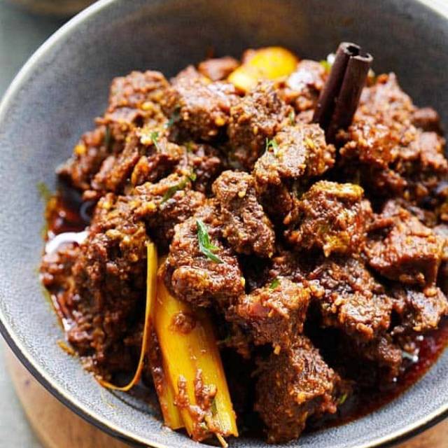 

RENDANG PARU ASLI PADANG kemasan 1kg