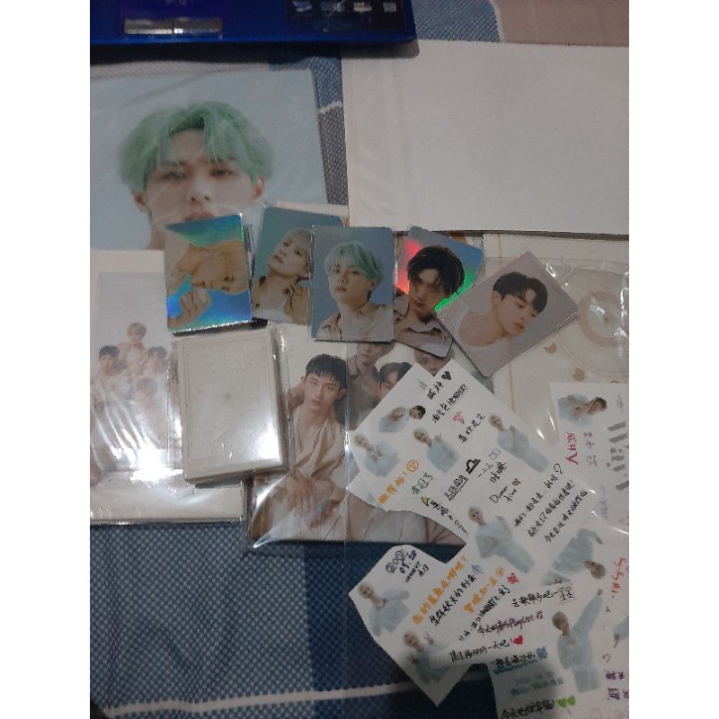 [baca desc] sharing wayv season greeting kun ten hendery lucas yangyang pc photocard sg diary poster