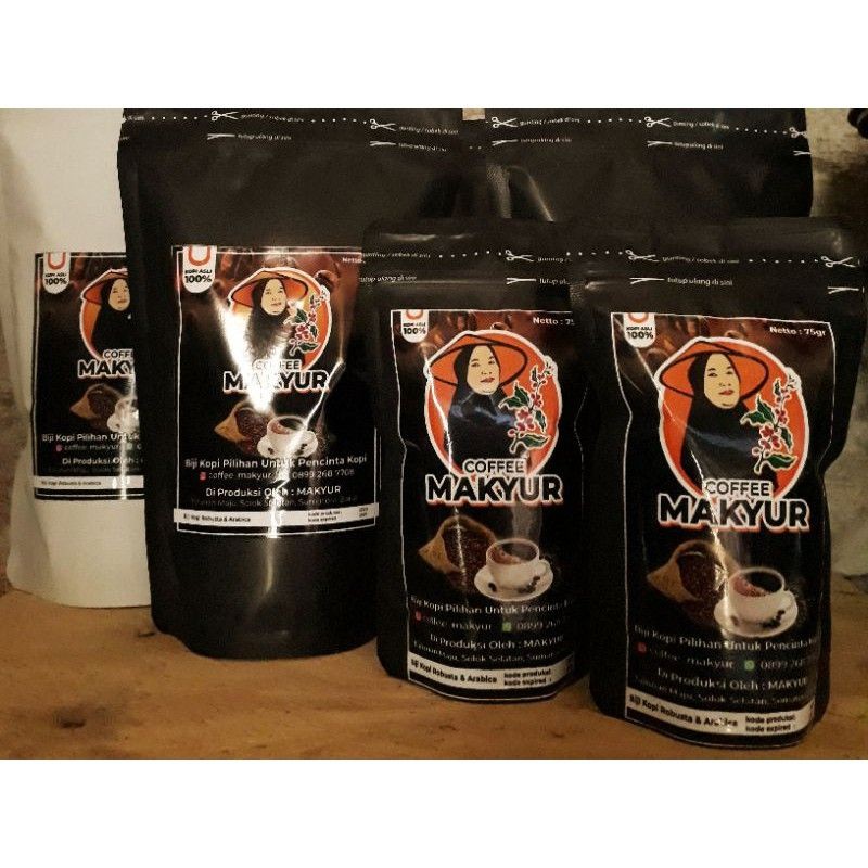 

kopi (COFFEE MAKYUR)
