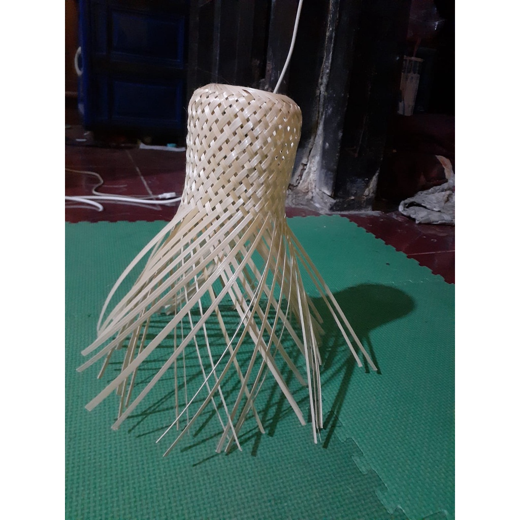Kap Lampu Krongso/lampu cafe/kap lampu bambu