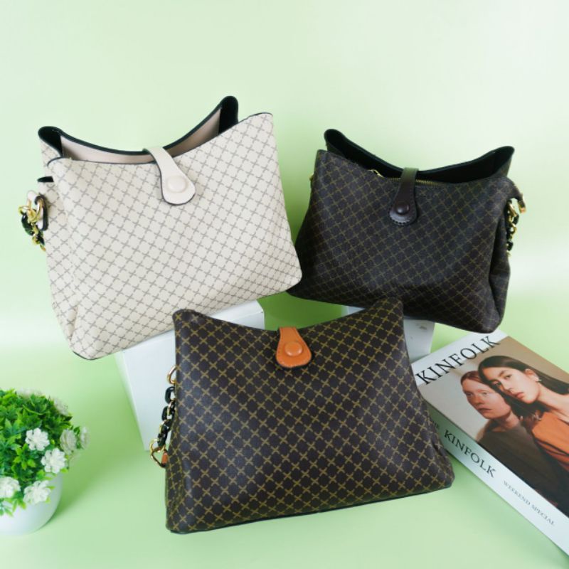 NEW PRODUCT ABIGAIL BAG