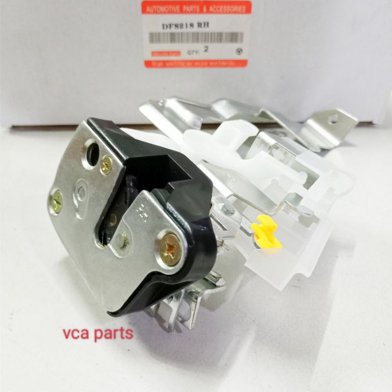 DOOR LOCK/KUNCI PINTU MOBIL CANTER, PS125,PS110 SEBELAH KANAN.