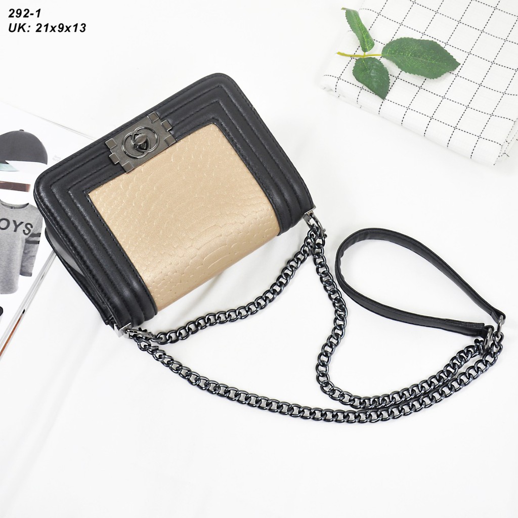 TAS FASHION CHANEL BOY SMALL SEMI PREMIUM