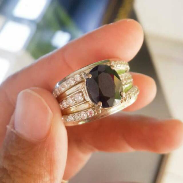 Cincin perak pria batu blue safir cutting afrika 012