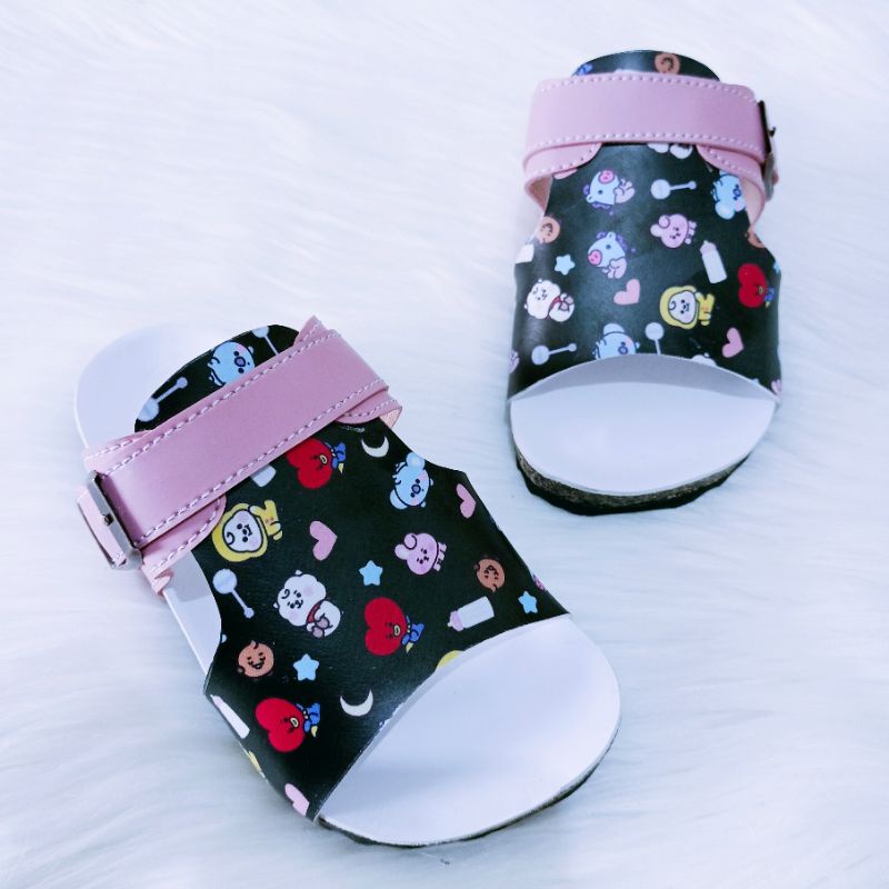 Sandal anak casual sendal selop  imitasi motif boneka hitam kekinian murah