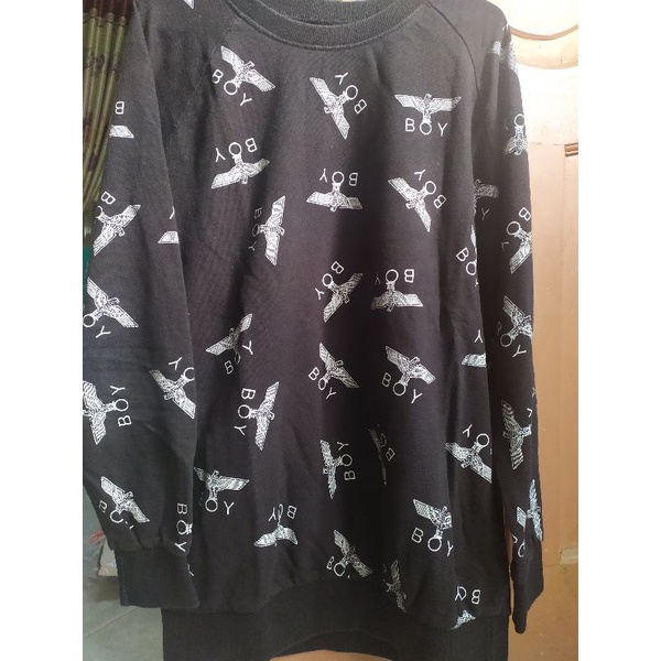 (Preloved) Crewneck Boy london