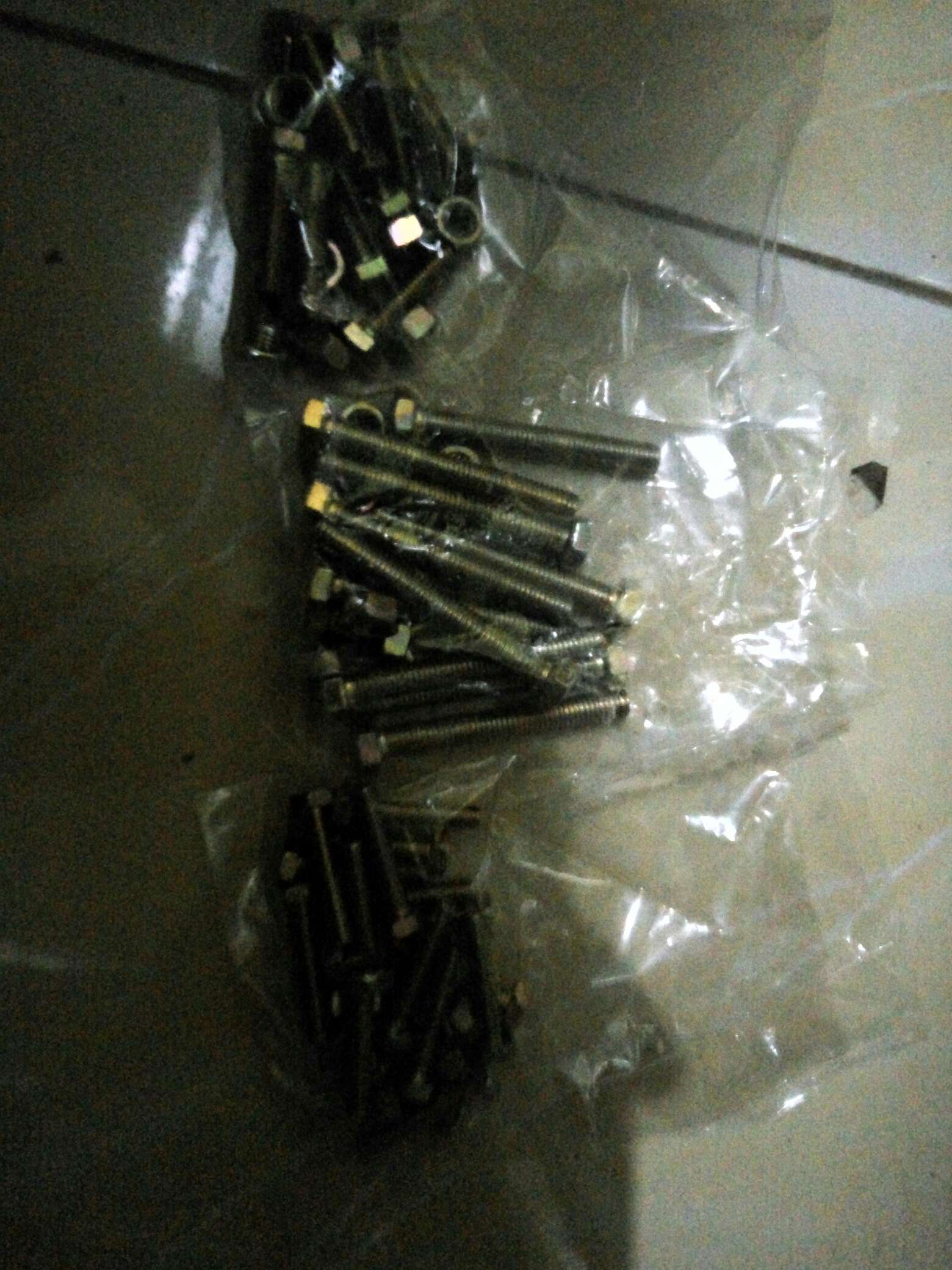 Baut Mur 8x60 Kuning 6cm Bmk Kunci 12
