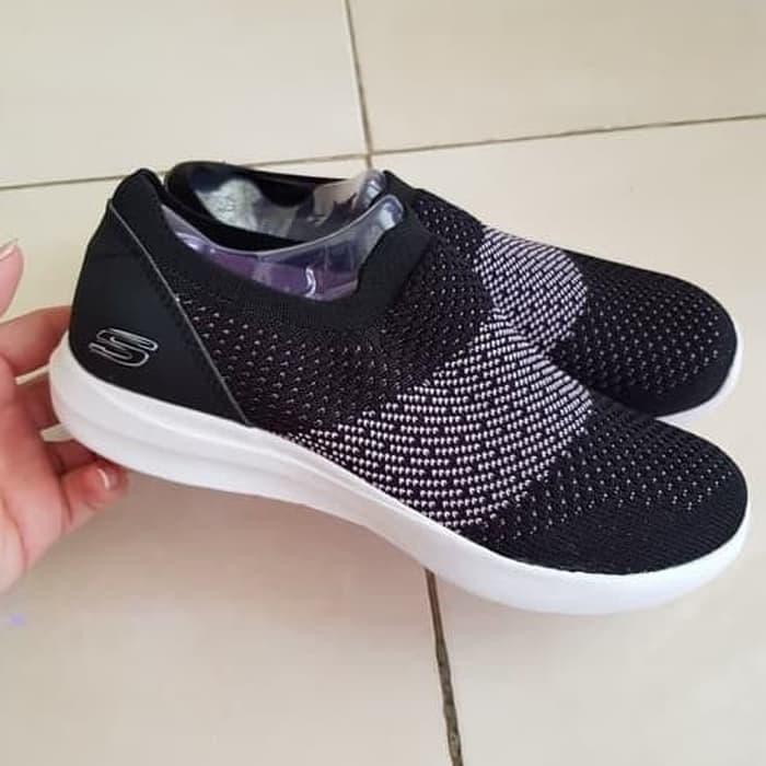 Sepatu Original Skechers Premier Class