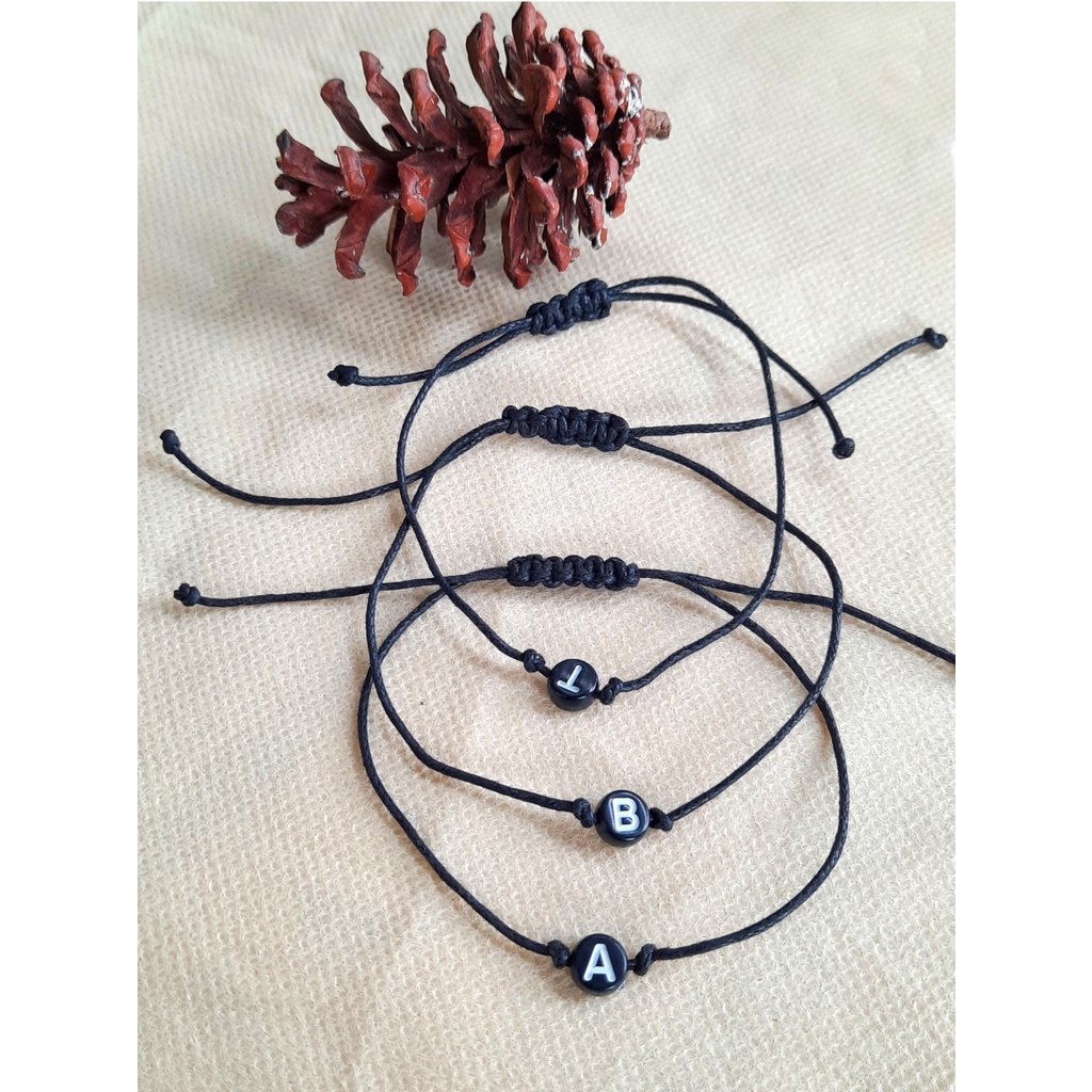 GELANG TALI INISIAL HURUF BULAT SIMPUL KNOT ADJUSTABLE / BRACELET / GELANG TALI HITAM