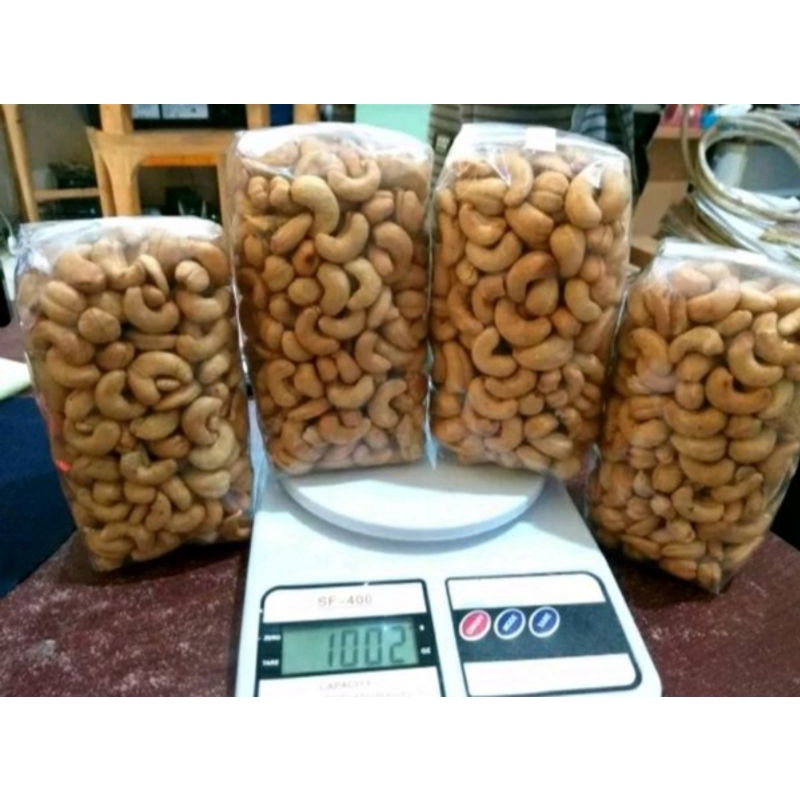 

kacang mede matang 1kg