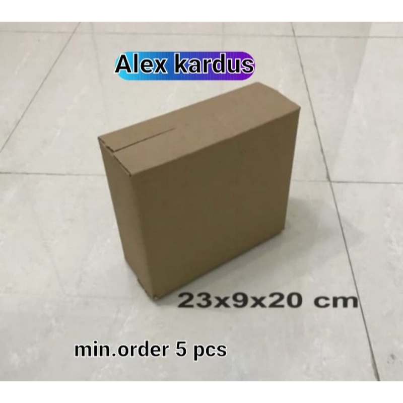 

Kardus/ box / 23x9x20 cm / karton packing polos baru ST